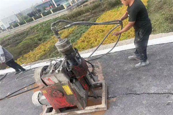 惠济马路面下沉注浆加固
